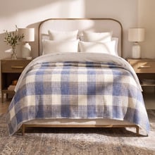 Ferice Yarn-Dyed Washed Cotton Waffle Blanket